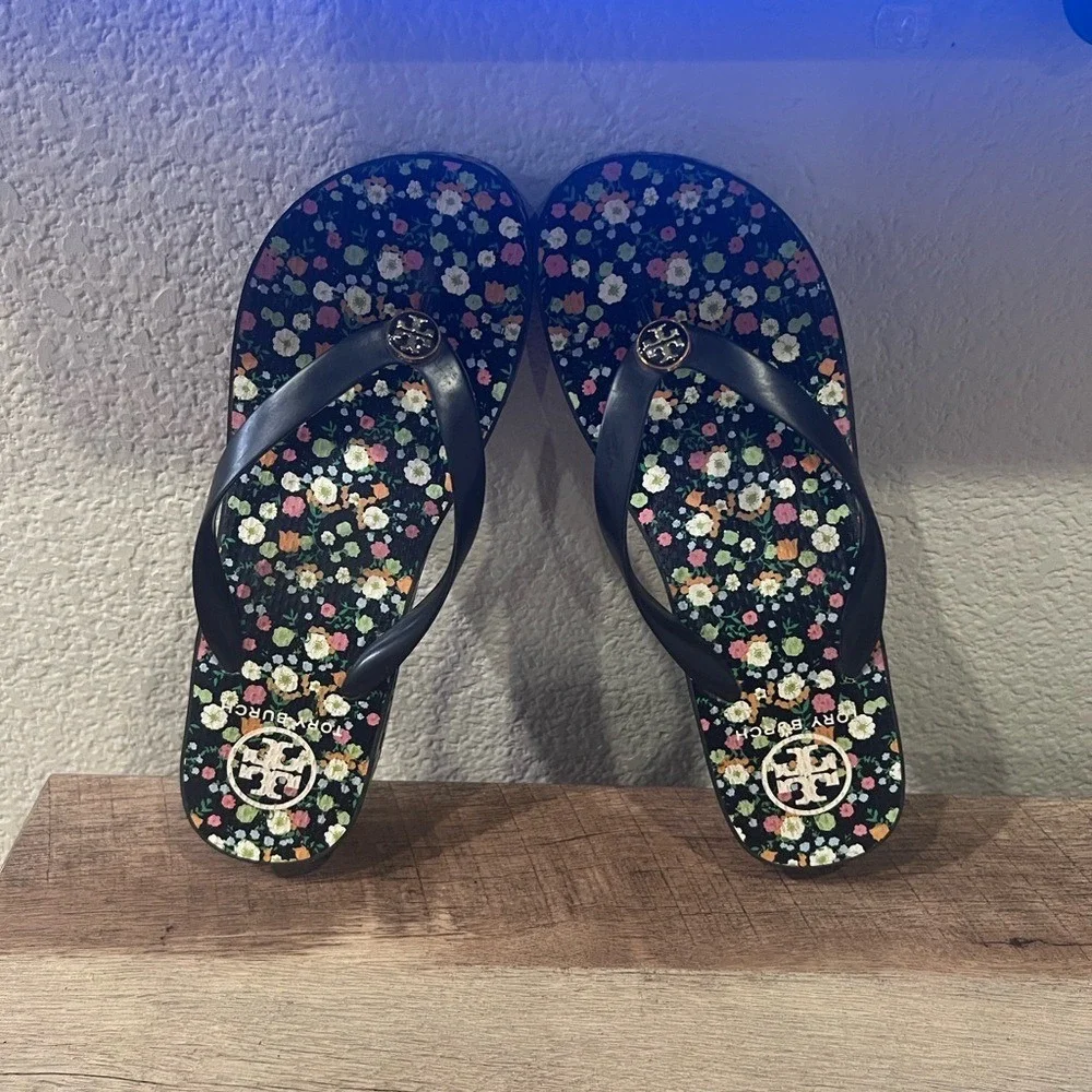 Tory Burch Black Floral Wedge‎ Sandals, NWOT